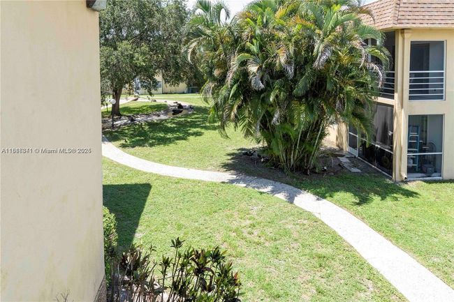 APT-23C - 5140 Sw 40 Th Ave, Condo with 2 bedrooms, 2 bathrooms and null parking in Fort Lauderdale FL | Image 48