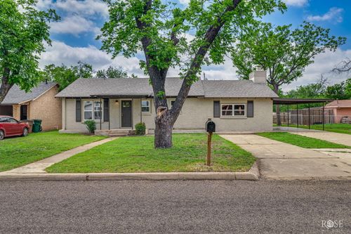 2425 Chestnut St, San Angelo, TX, 76901-2419 | Card Image