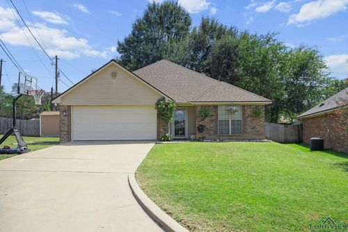 20 Oak Leaf St, White Oak, TX, 75693-1559 | Card Image
