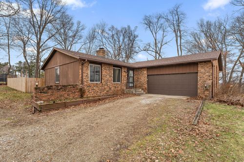 111 E Young St, Hanna, IN, 46340 | Card Image