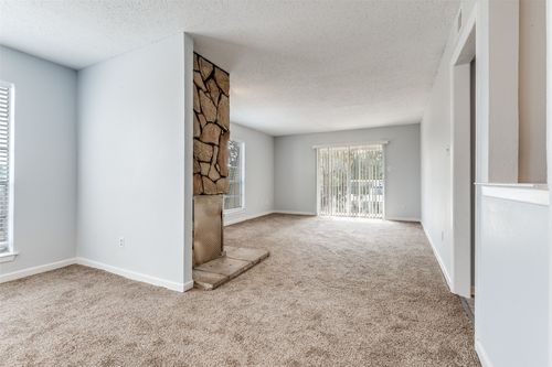 237-8560 Park Ln, Dallas, TX, 75231-6394 | Card Image