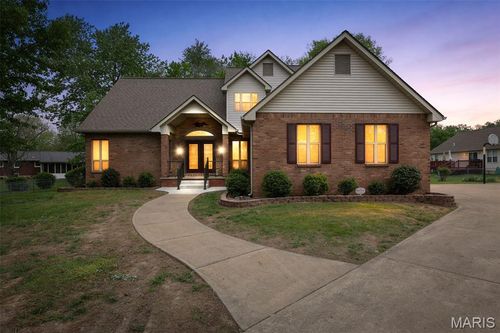 532 N Loretta Ct, Farmington, MO, 63640-3002 | Card Image