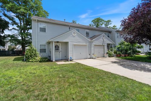 81 Baldwin Rd, Hempstead, NY, 11550-6236 | Card Image