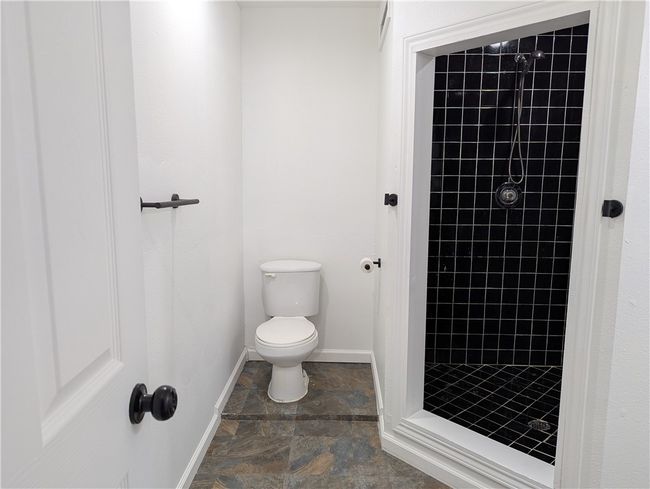 410 E Willis St, House other with 2 bedrooms, 1 bathrooms and null parking in Odem TX | Image 26