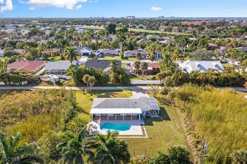 14773 Martin Dr, FORT MYERS, FL, 33908-2347 | Card Image