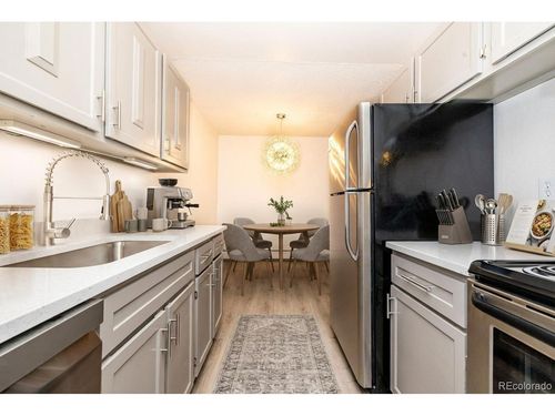 302-1350 Golden Cir, Golden, CO, 80401-3661 | Card Image