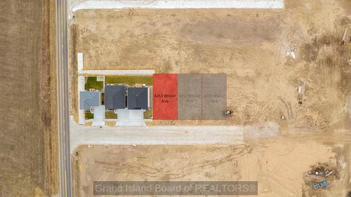 4213 Wilder Ave, Grand Island, NE, 68803-9304 | Card Image