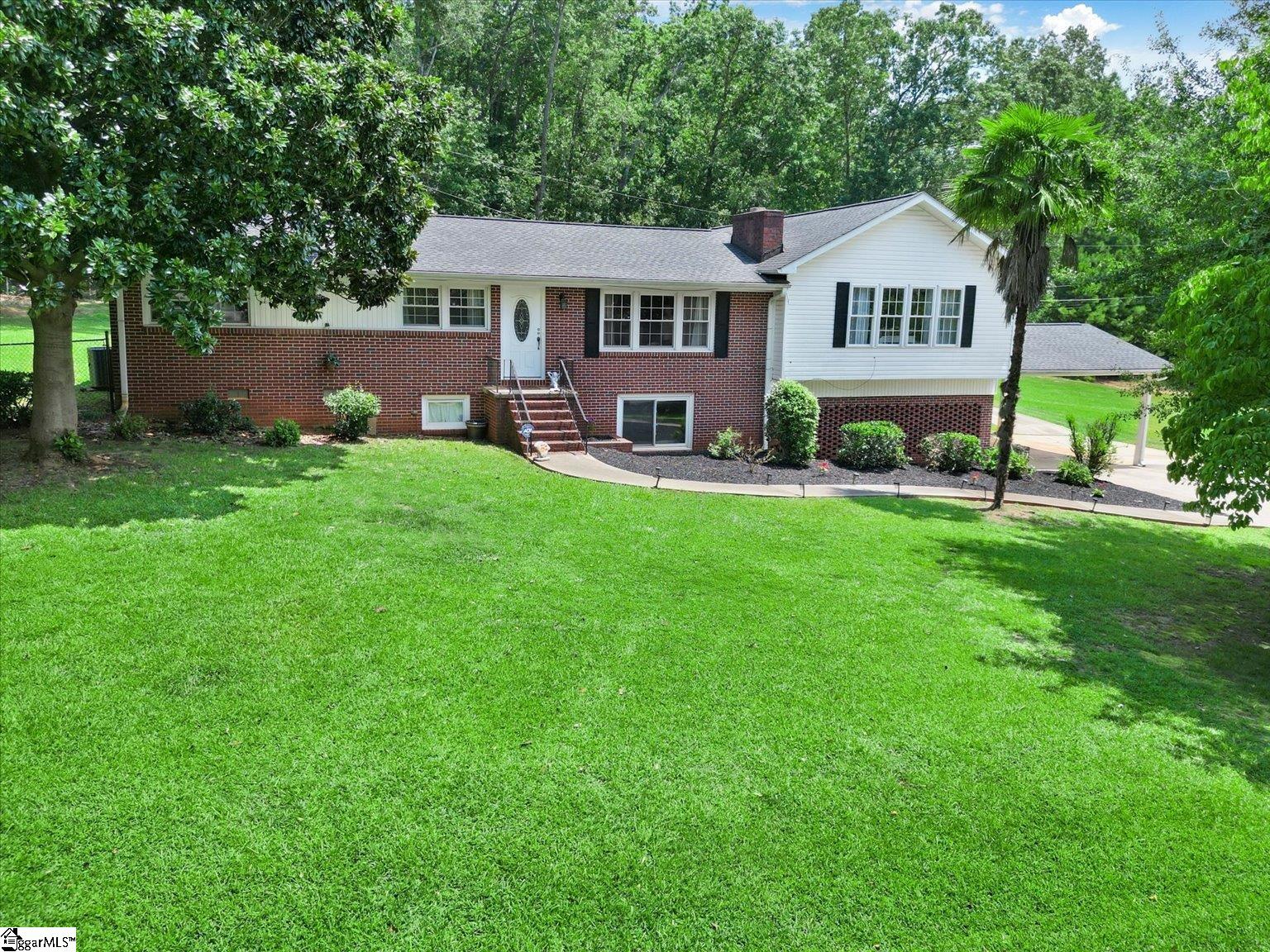 Wren Rd, Anderson, SC 29621