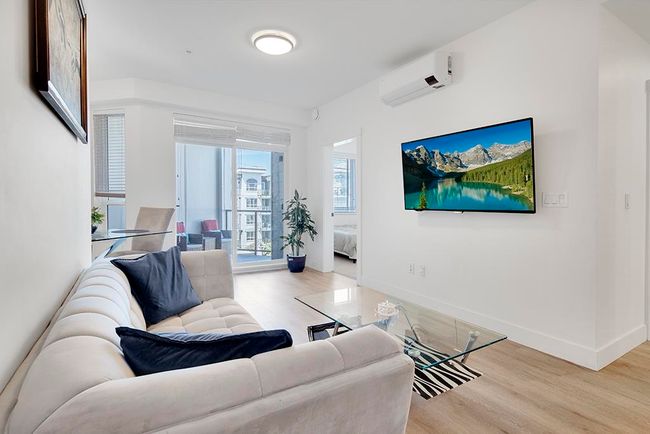1508 - 2180 Kelly Ave, Condo with 2 bedrooms, 1 bathrooms and 1 parking in Port Coquitlam BC | Image 5