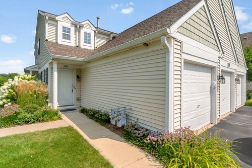 unit-104-2503 Sheehan Dr, Naperville, IL, 60564-4857 | Card Image