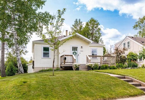 5322 Otsego St, Duluth, MN, 55804-1656 | Card Image