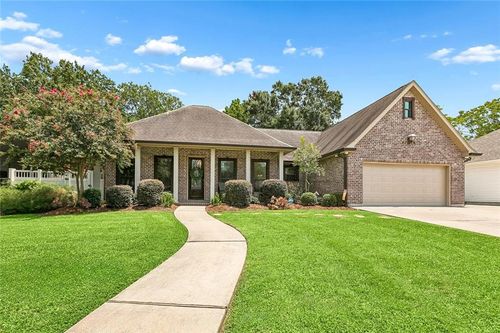 8805 Bellegrove Pl, River Ridge, LA, 70123-2763 | Card Image