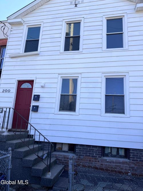 1-200 Mohawk St, Cohoes, NY, 12047-3017 | Card Image