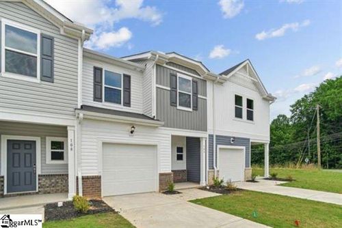106 Gramercy Woods Ln, Fountain Inn, SC, 29644-9309 | Card Image