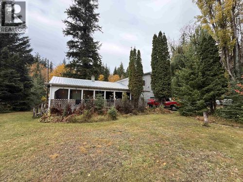 2064 West Fraser Road, Quesnel, BC, V2J6J7 | Card Image