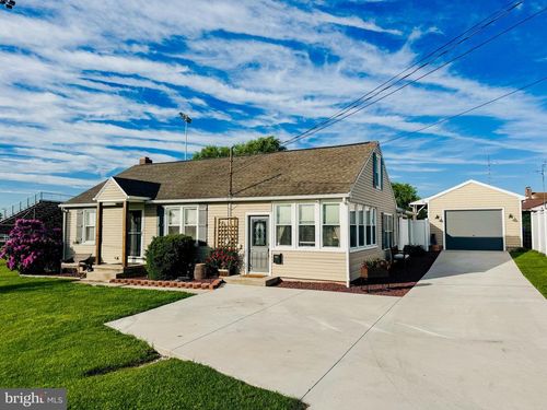 206 N Peters St, NEW OXFORD, PA, 17350-1219 | Card Image