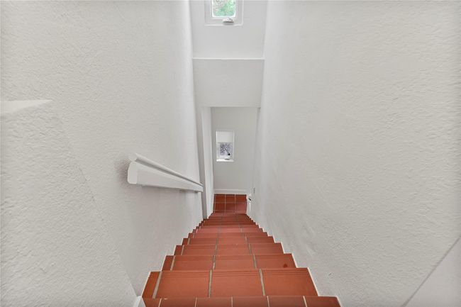 2356 Sw 16 Th Ave, Townhouse with 4 bedrooms, 3 bathrooms and null parking in Miami FL | Image 24
