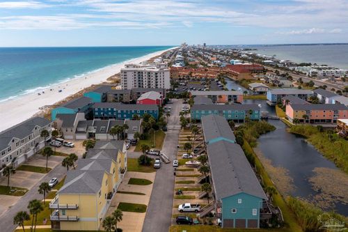 1695 Bulevar Mayor, Pensacola Beach, FL, 32561-2432 | Card Image
