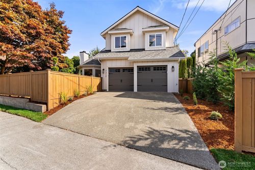 7312 Fauntleroy Way Sw, Seattle, WA, 98136-2011 | Card Image