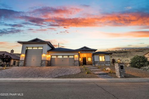 4701 Sharp Shooter Way, Prescott, AZ, 86301-6823 | Card Image