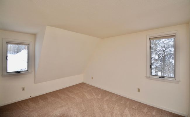 650 Marmot Ln, Condo with 2 bedrooms, 3 bathrooms and null parking in Grantham NH | Image 12