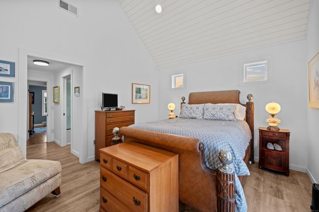 115 S Broad St, House other with 4 bedrooms, 2 bathrooms and null parking in Pawcatuck CT | Image 24