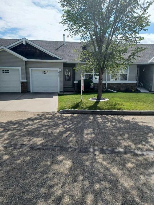 415 Jenkins Drive, Red Deer, AB, T4P3X1 | Card Image