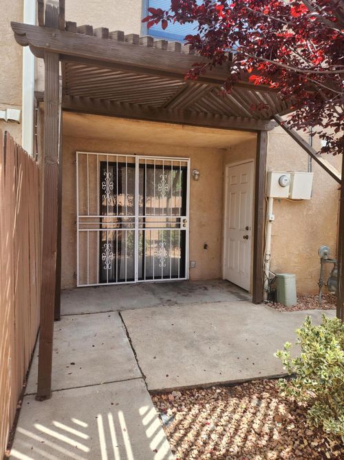 d7-6041 Sequoia Rd Nw, Albuquerque, NM, 87120 | Card Image