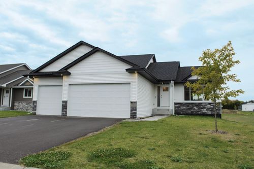 9989 14th Cir Ne, Saint Michael, MN, 55376-7569 | Card Image