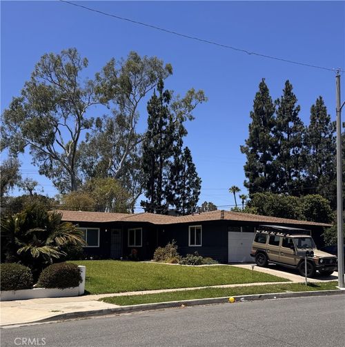 2195 American Ave, Costa Mesa, CA, 92627-3922 | Card Image