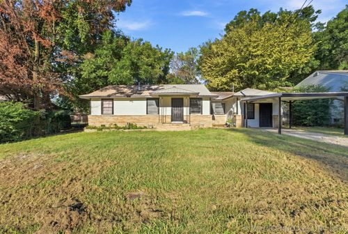 426 S Fairland Ave, Coweta, OK, 74429-2234 | Card Image