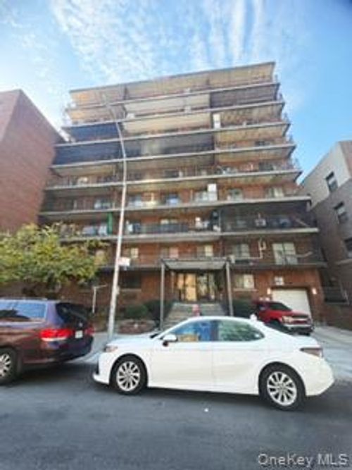 1d-42-42 Union Street, New York, NY, 11355 | Card Image