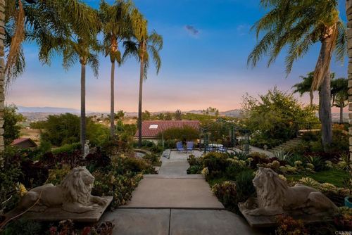 4236 Valle Del Sol, Bonsall, CA, 92003-4924 | Card Image