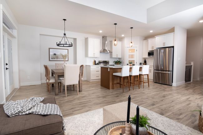 5 - 46450 Bedford Pky, House other with 5 bedrooms, 2 bathrooms and 4 parking in Chilliwack BC | Image 16