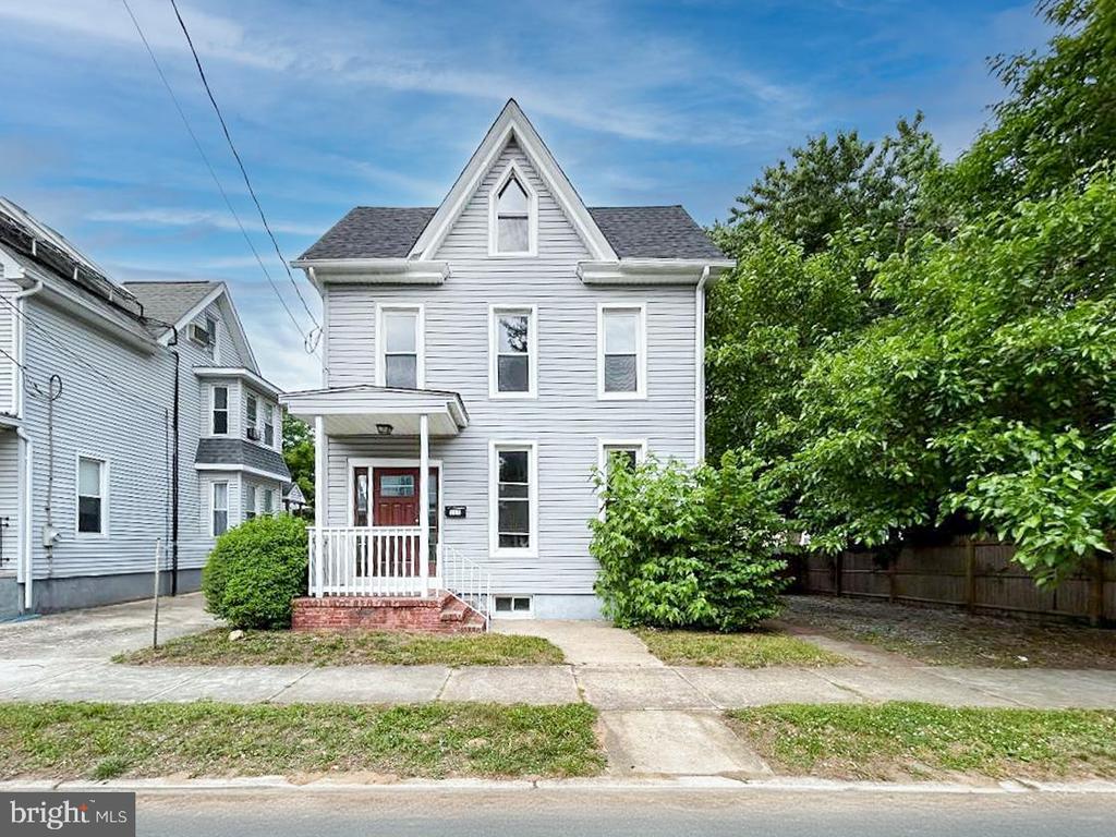 Allen St, Swedesboro, NJ 08085