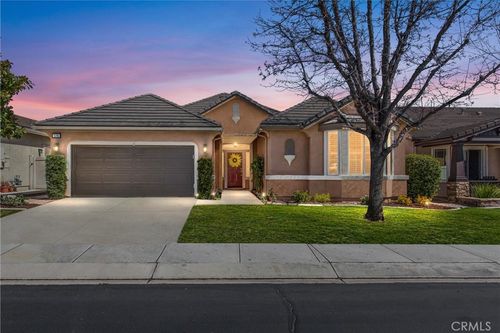 174 Potter Crk, Beaumont, CA, 92223-7315 | Card Image