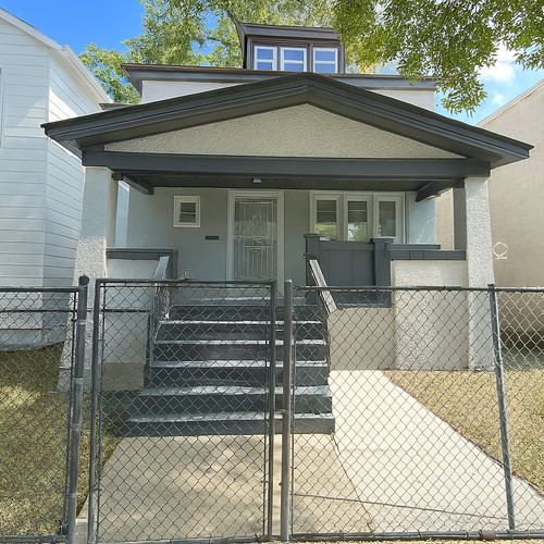 949 N Lockwood Ave, CHICAGO, IL, 60651-2819 | Card Image