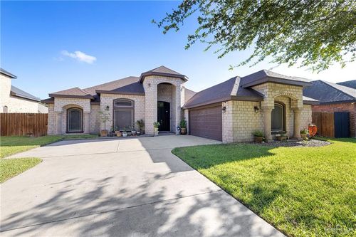 2312 Arroyo Ave, Mcallen, TX, 78504-6311 | Card Image
