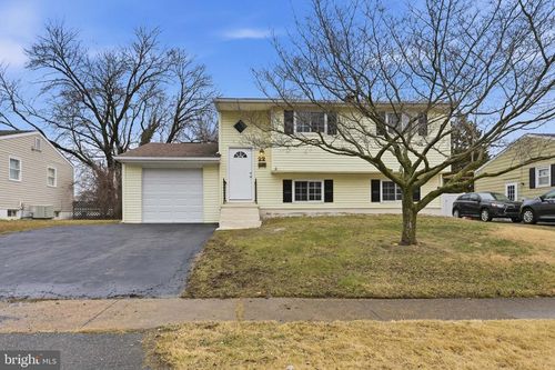 22 Raintree Dr, NEW CASTLE, DE, 19720-4040 | Card Image
