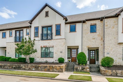 1132 Hemingway Ln, Irving, TX, 75063-5432 | Card Image