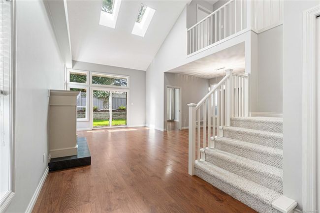 6195 Kenning Pl, House other with 3 bedrooms, 3 bathrooms and 4 parking in Nanaimo BC | Image 6