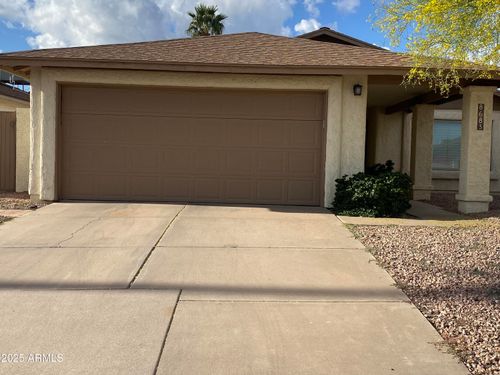 8683 E Fillmore St, Scottsdale, AZ, 85257-4522 | Card Image