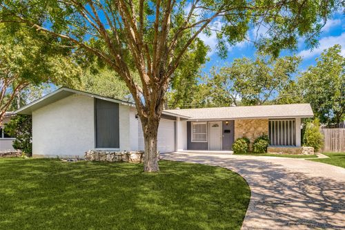 908 Warfield Way, Richardson, TX, 75080-4041 | Card Image