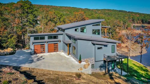 123 Sandelwood Cir, Fairfield Bay, AR, 72088-3948 | Card Image