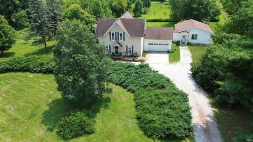 18440 County Road 42, Goshen, IN, 46526-8574 | Card Image