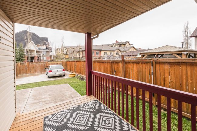 160 Eversyde Circle Sw, Home with 3 bedrooms, 2 bathrooms and 4 parking in Calgary AB | Image 27