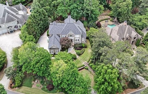 3915 Merriweather Woods, Johns Creek, GA, 30022-7172 | Card Image
