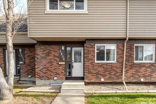 3806 Castle Rd, Regina, SK, S4S6M7 | Card Image