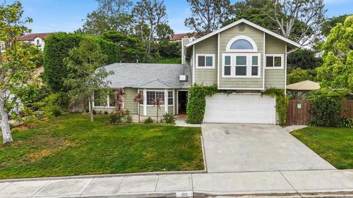 915 Lake Ridge Dr, San Marcos, CA, 92078-5403 | Card Image