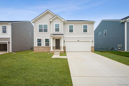 387 Edge Brook Dr, Holly, MI, 48442-2031 | Card Image